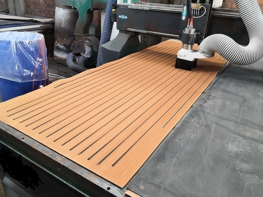 2400 χιλιοστά * 800 χιλιοστά Woowave Marine Boat Decking Σύγχρονο σχέδιο Προσαρμοσμένο με κόλλες 3M